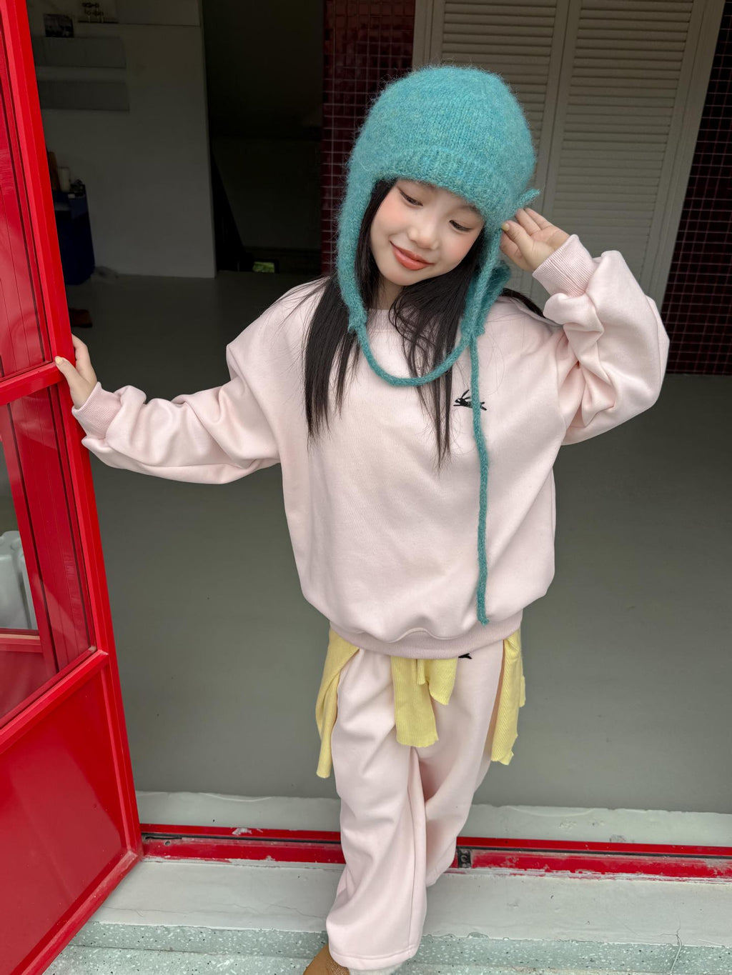 Children's Set 2025 Winter New Girls Versatile Cotton Vest Fleece Thickened Sweatshirt Sweatpants Three-Piece Set